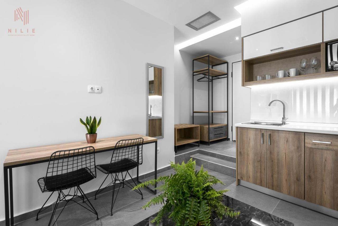 Factory Inn, Nilie Hospitality Mgmt Апартаменты